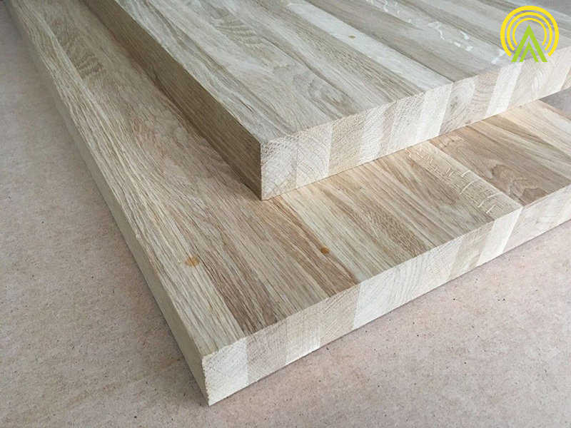 Мебельный щит из дуба паркетный Экстра 18x300x3000 мм